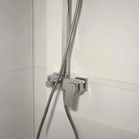 Lighthouse & Parking *