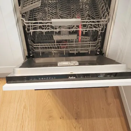 Lighthouse & Parking *