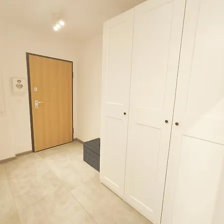 アパート Lighthouse & Parking *