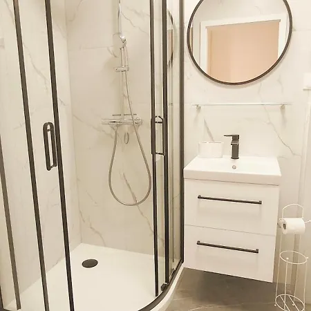 Lighthouse & Parking アパート グダニスク