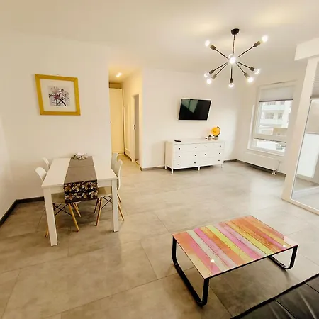 Lighthouse & Parking グダニスク