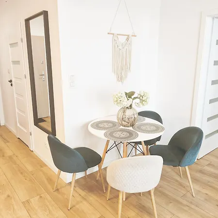 Lighthouse & Parking アパート グダニスク