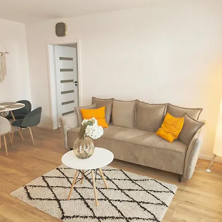 アパート Lighthouse & Parking