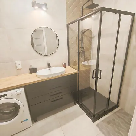 アパート Lighthouse & Parking *