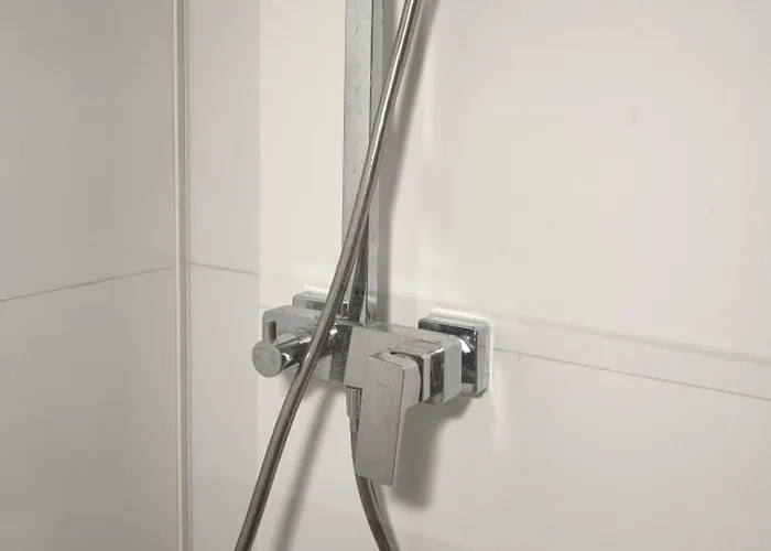 Lighthouse & Parking *