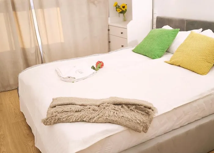 Lighthouse & Parking 格但斯克