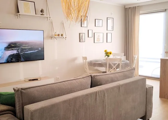 Lighthouse & Parking Lägenhet