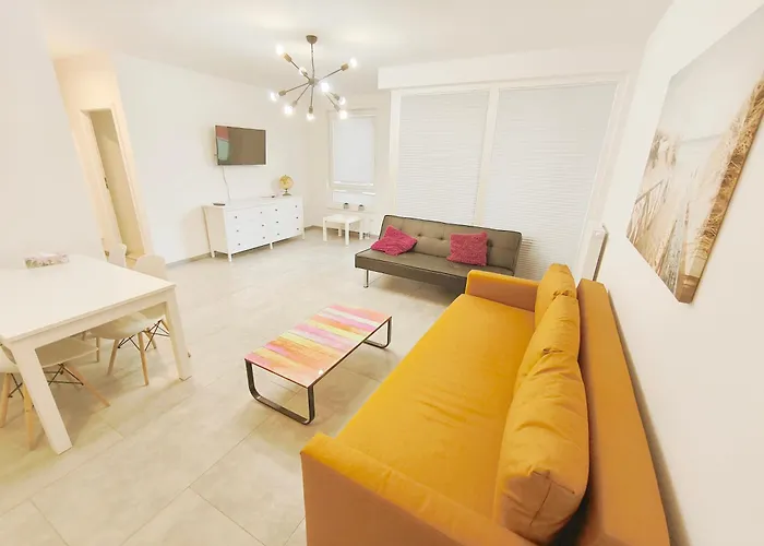 Lighthouse & Parking Lägenhet Gdańsk